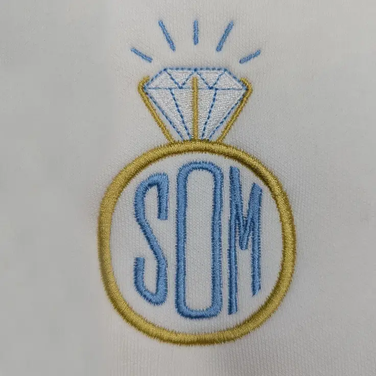 Custom Embroidered Bridal Lounge Set for Wedding Mornings - Loungwwear