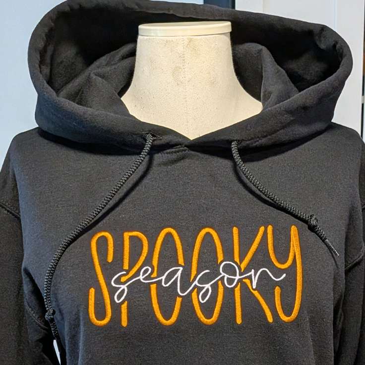 Haut de survêtement brodé Halloween de la saison effrayante